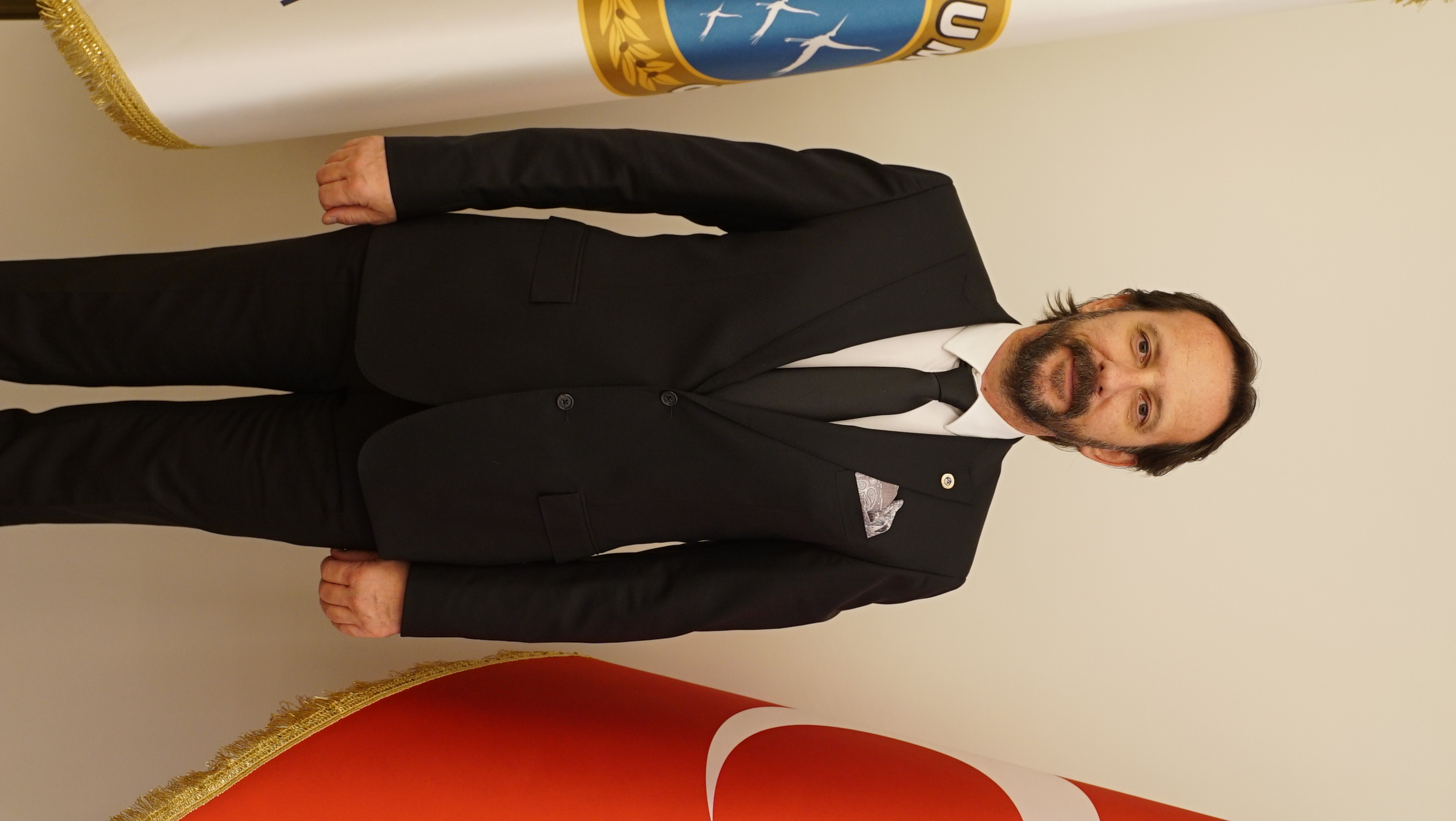 İLHAN ALTAY