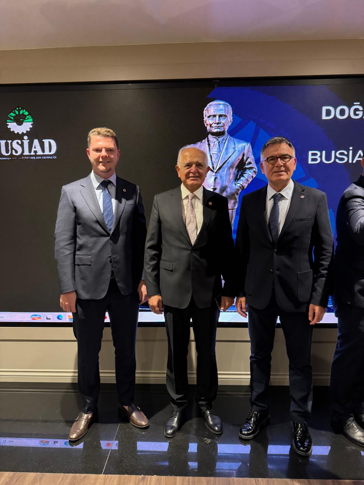 BUSİAD Doğan Ersöz Başarı Ödülleri Gecesi’ne Katılım