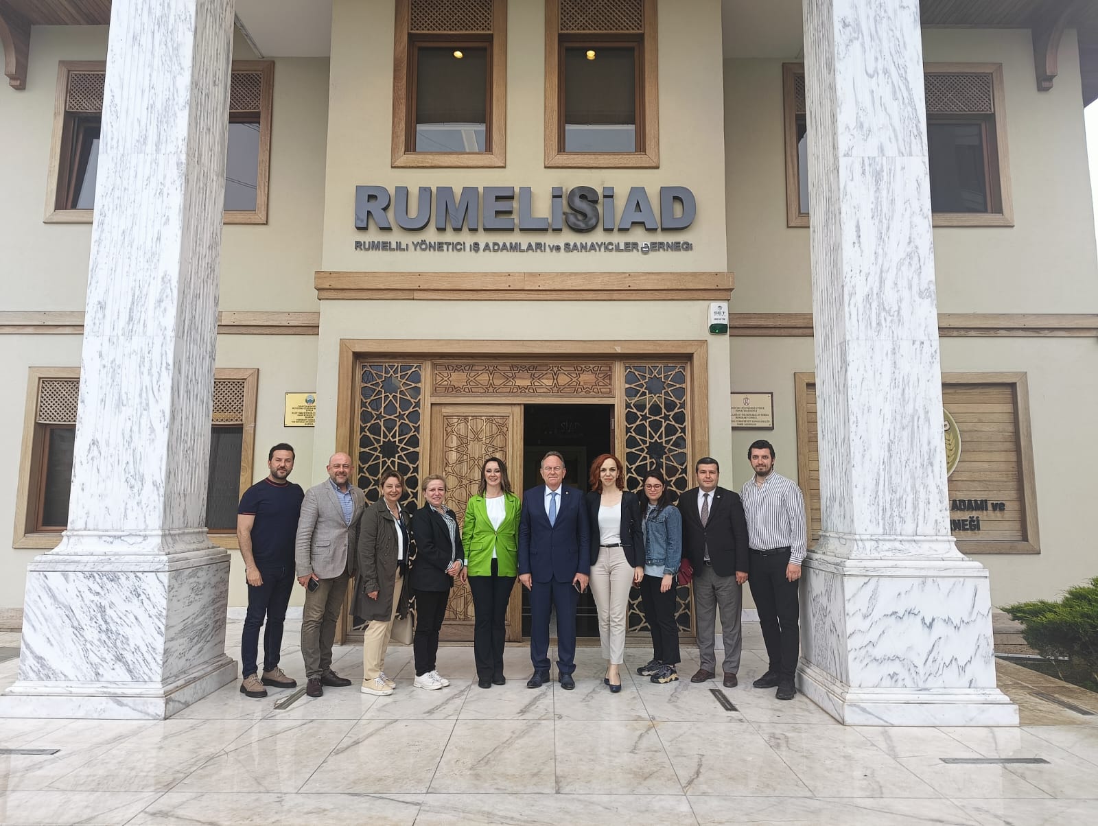BlockchainWomen Derneği Bursa Temsilcisi Sn.Ayben Günak ve üyesi Sn.Cenita Kocaman’ı Dernek Merkezim