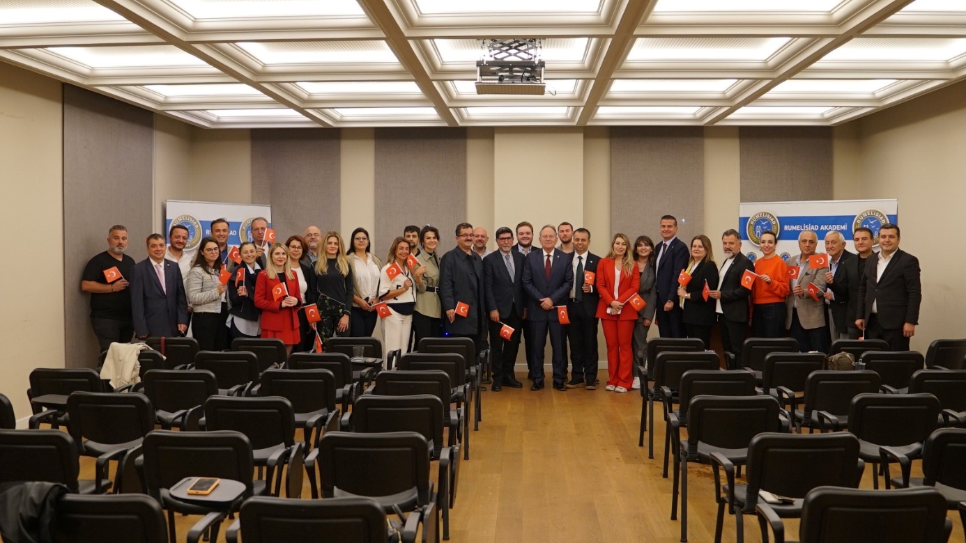 PAZARTESİ AKADEMİ