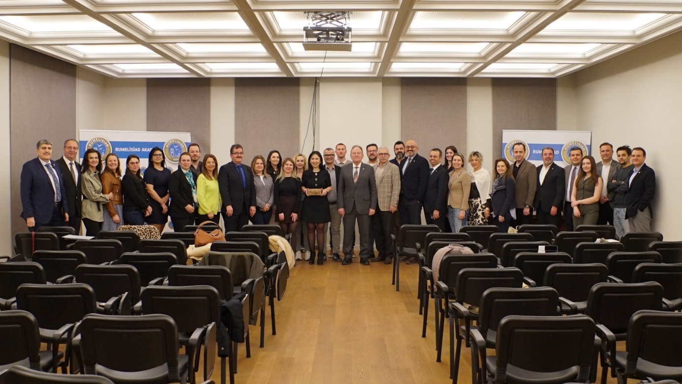 PAZARTESİ AKADEMİ
