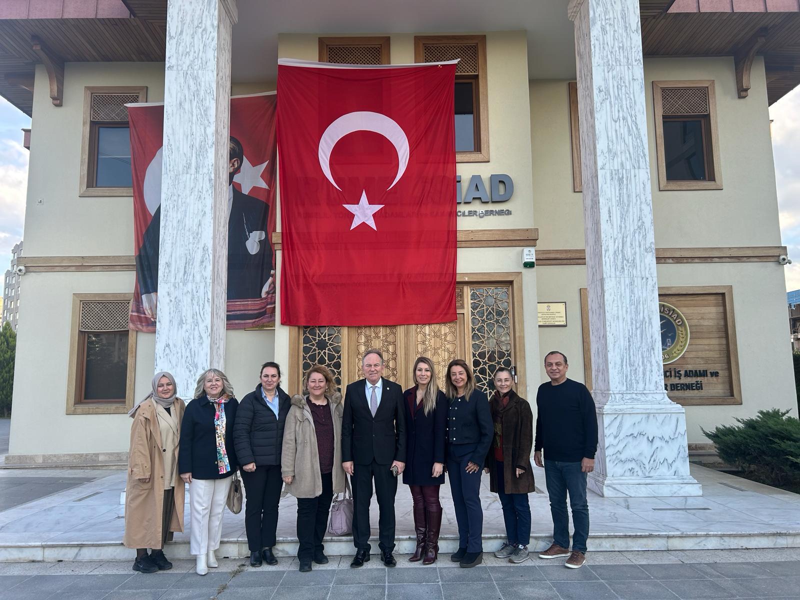 PAZARTESİ DORUK SAĞLIK GRUBU