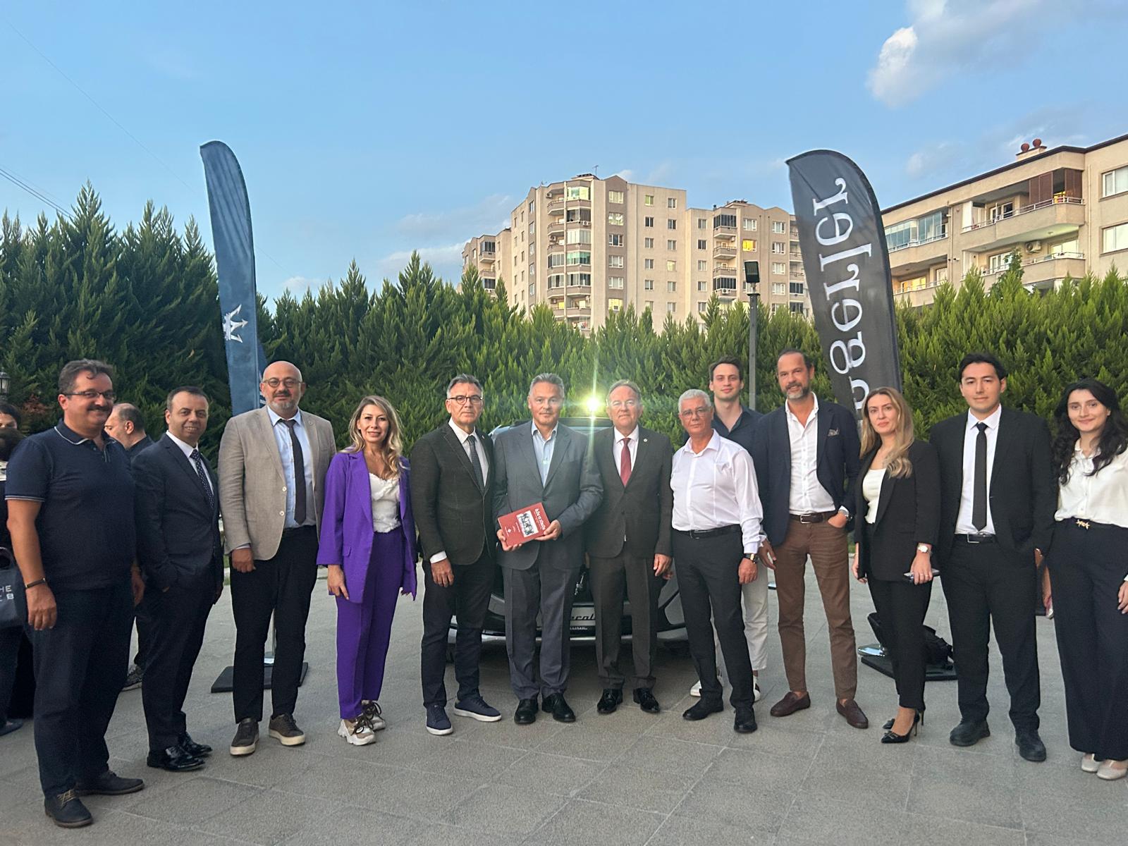 PAZARTESİ MASERATİ ORGANİZASYON