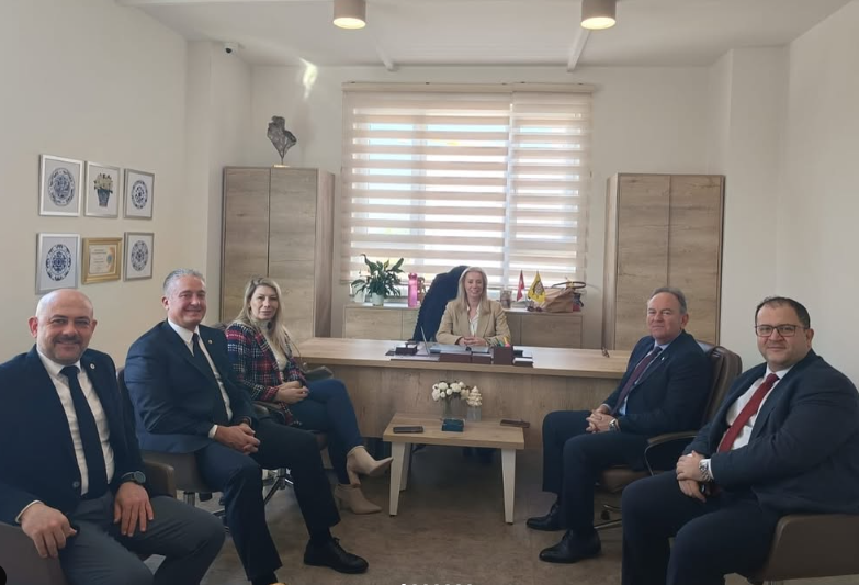 Rumelisiad Ailesine Yeni Katılan Üyemiz Berna Çetinkahya’yı Ziyaret EttikRUMELİSİAD olarak ailemize 
