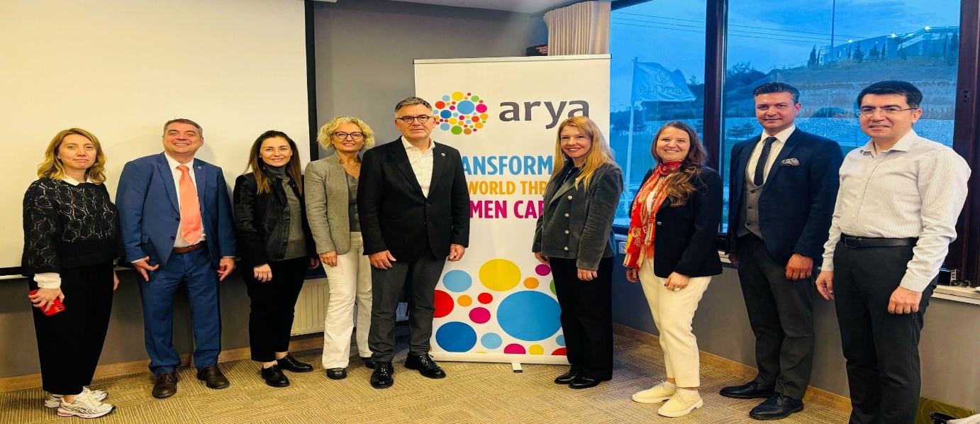 Rumelisiad Girişimcilik Komitesi, Arya Women organizasyonu ile Bursa’da teknoloji girişimcileriyle b