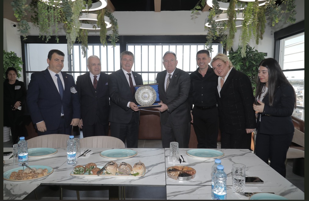 Rumelisiad Heyetinden KKTC Başbakanı Sayın Ünal Üstel’e ZiyaretRUMELİSİAD olarak, Kuzey Kıbrıs Türk 