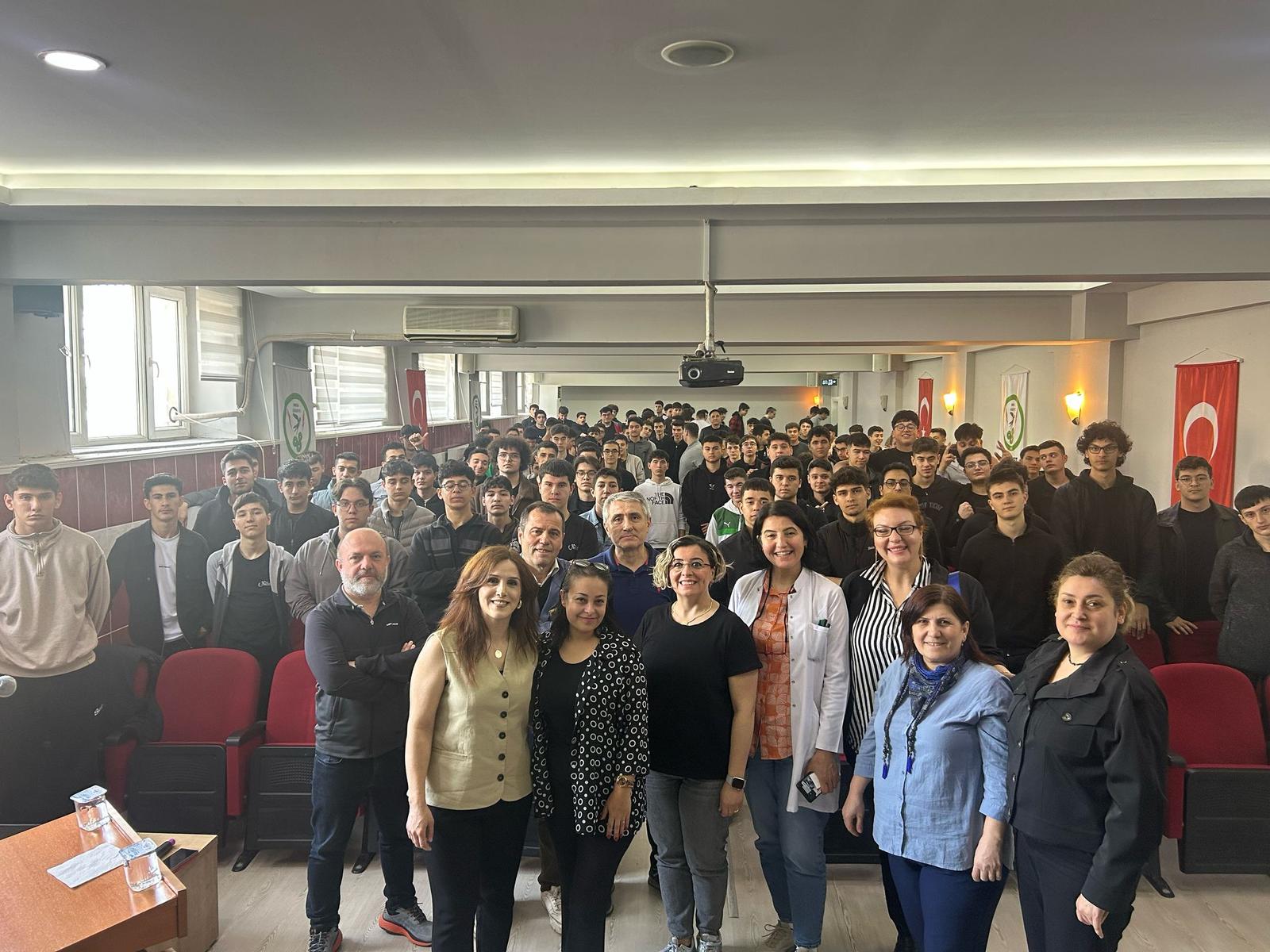 Rumelisiad olarak pilot okullarımız arasında yer alan Hürriyet MTAL’deki iş birliğimiz hız kesmeden 