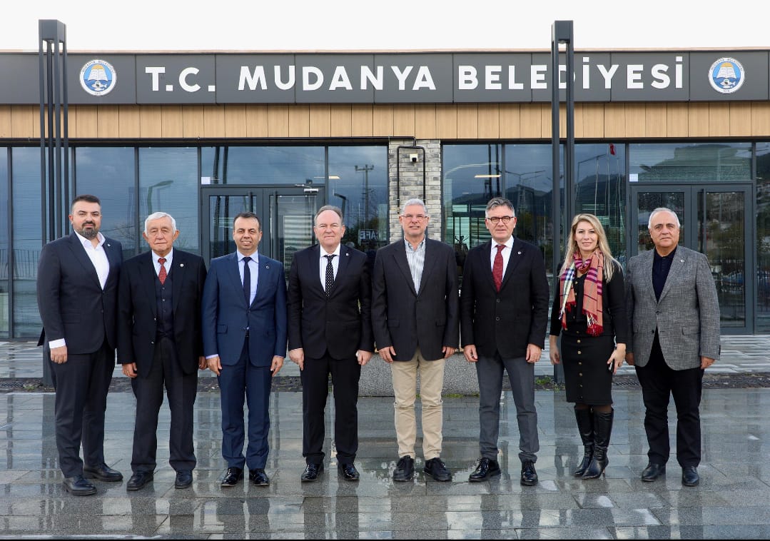 Rumelisiad Yönetim Kurulu Olarak Mudanya Belediye Başkanı Sn.Deniz Dalgıç’a Ziyaret GerçekleştirdikR