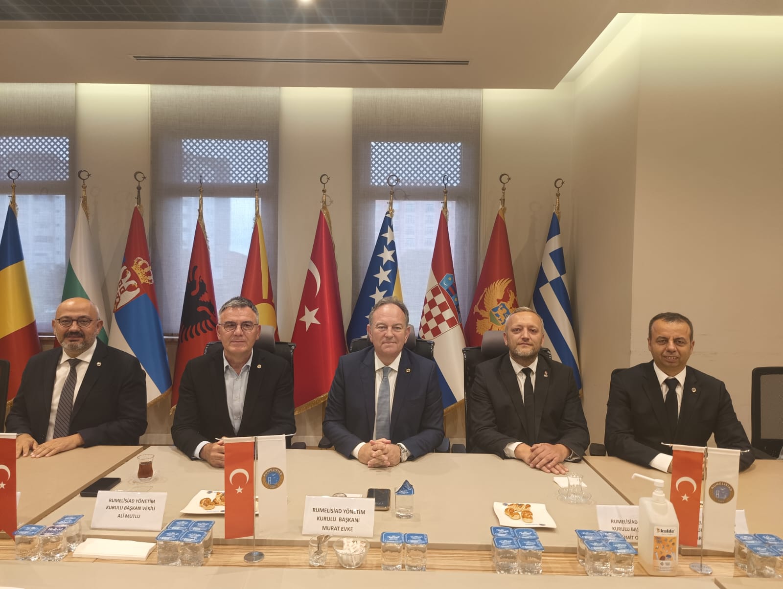 Rumelisiad’a ZiyaretRUMELİSİAD Yönetim Kurulu Başkanımız Sn.Murat Evke ve yönetim kurulu üyelerimiz 
