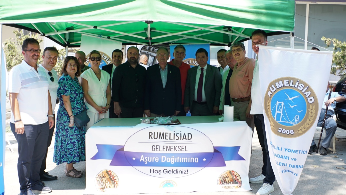 RUMELİSİAD’dan Zafer Mahallesi’nde Geleneksel Aşure İkramıRUMELİSİAD olarak, birlik ve beraberliğin 