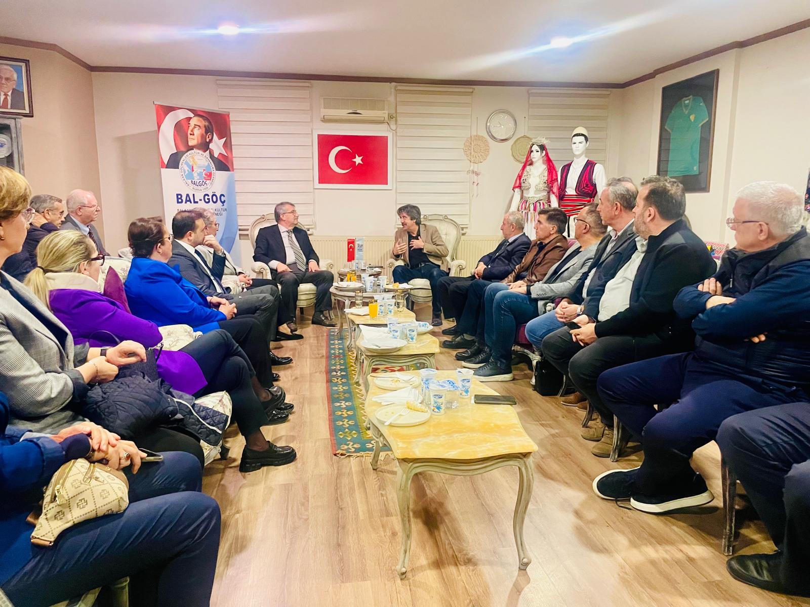 Yönetim Kurulu Üyemiz Naime Kaşmer, BALGÖÇ’ün “Suyun Öte Yanından Sohbetler” Etkinliğine Katıldı.Rum
